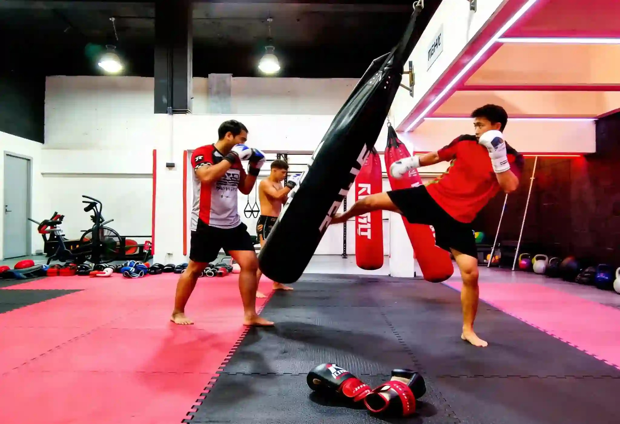 Muay Thai training class at N-ONE Gym Thonglor Bangkok